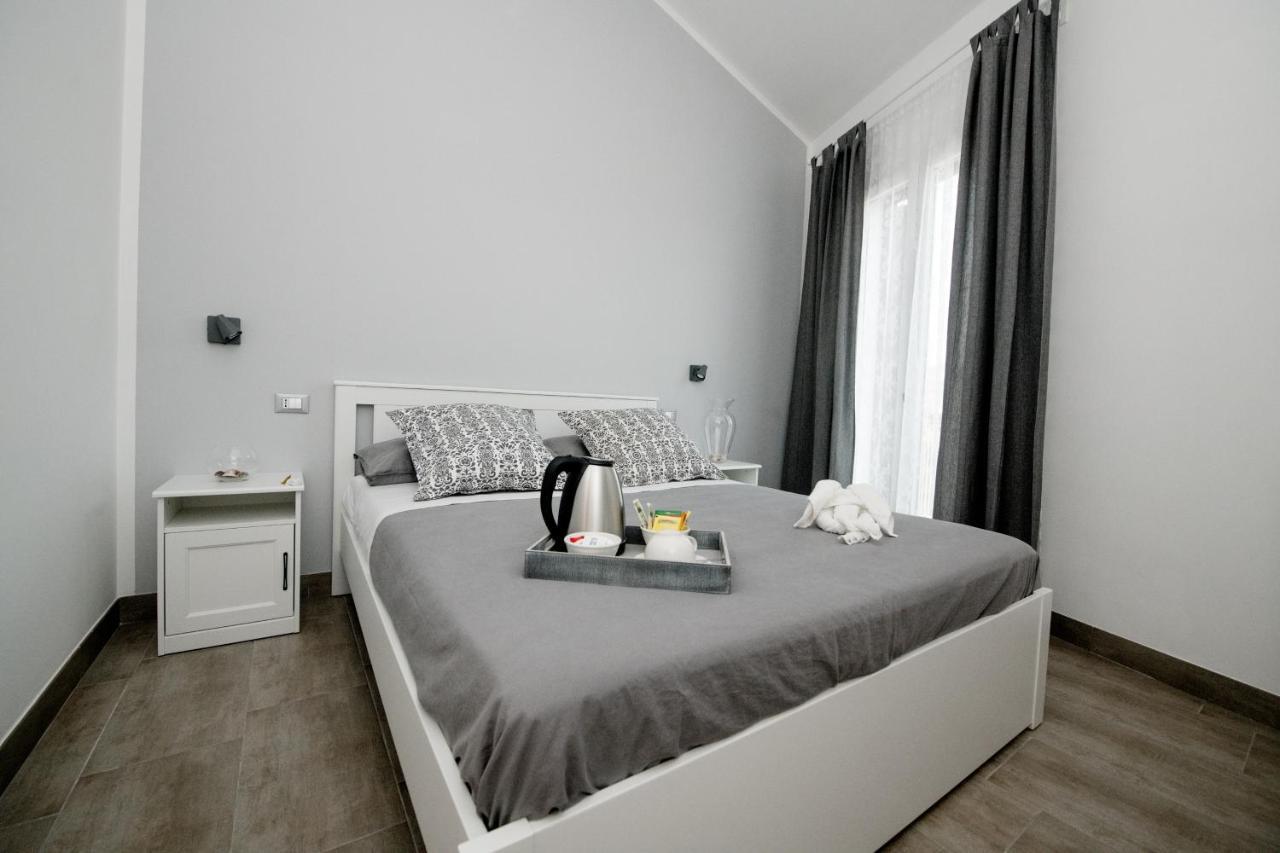 Dove Sorge Il Sole Bed & Breakfast Custonaci Bagian luar foto